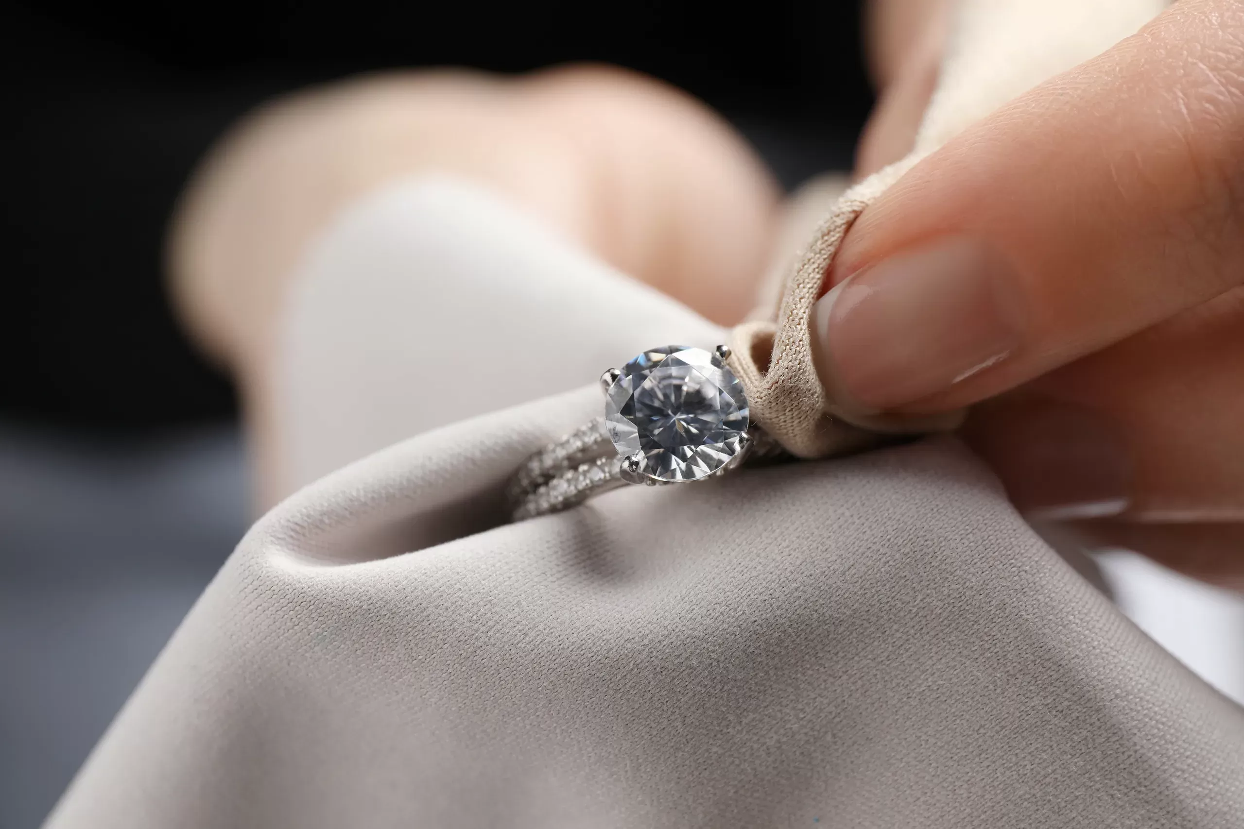 Jewellery Cleaning Guide