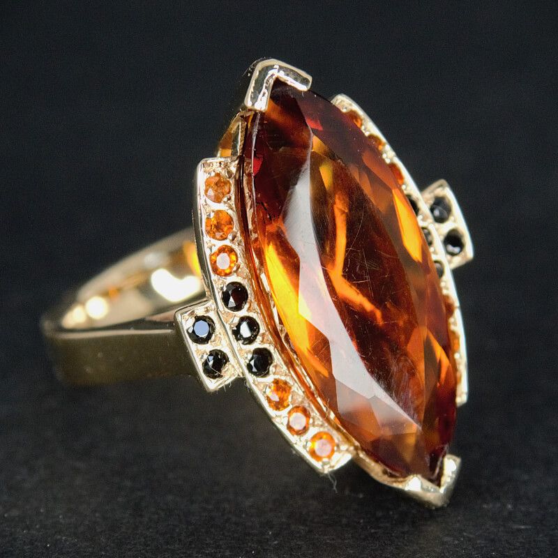 Marquise-cut Madeira citrine ring