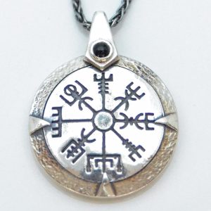 Sterling silver Vegvisir pendant with onyx stone on chain Viking compass necklace