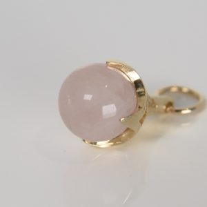9ct yellow gold Ferian pendant with rose quartz bead on white background