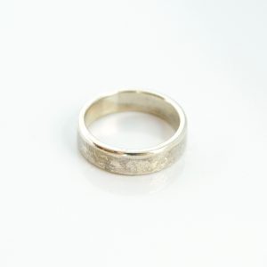 6mm half textured Rokke ring from The Middle Green